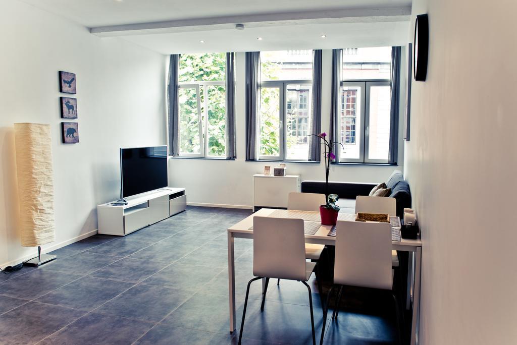 Apart'Hotel Liege City Centre Exteriör bild